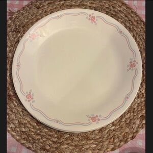 Vintage Corelle English Breakfast Dinner Plate by Corning